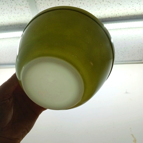 Vintage Green Pyrex Bundle - Picture 13 of 15